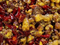 自贡盐帮菜的江湖：一份冷吃兔的火爆传奇