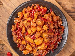 兔肉好吃做法来了！生焖口感细嫩，麻辣鲜香超诱人